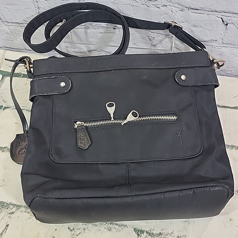 Browning Cocealed Carry Purse With Locking Zippered Pockets Keys Black Crossbody
